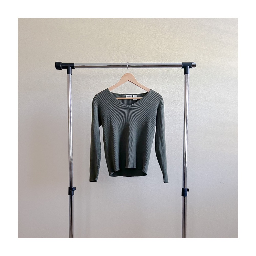 ☀️ CHEROKEE Olive Ribbed Scoop-Neck Top